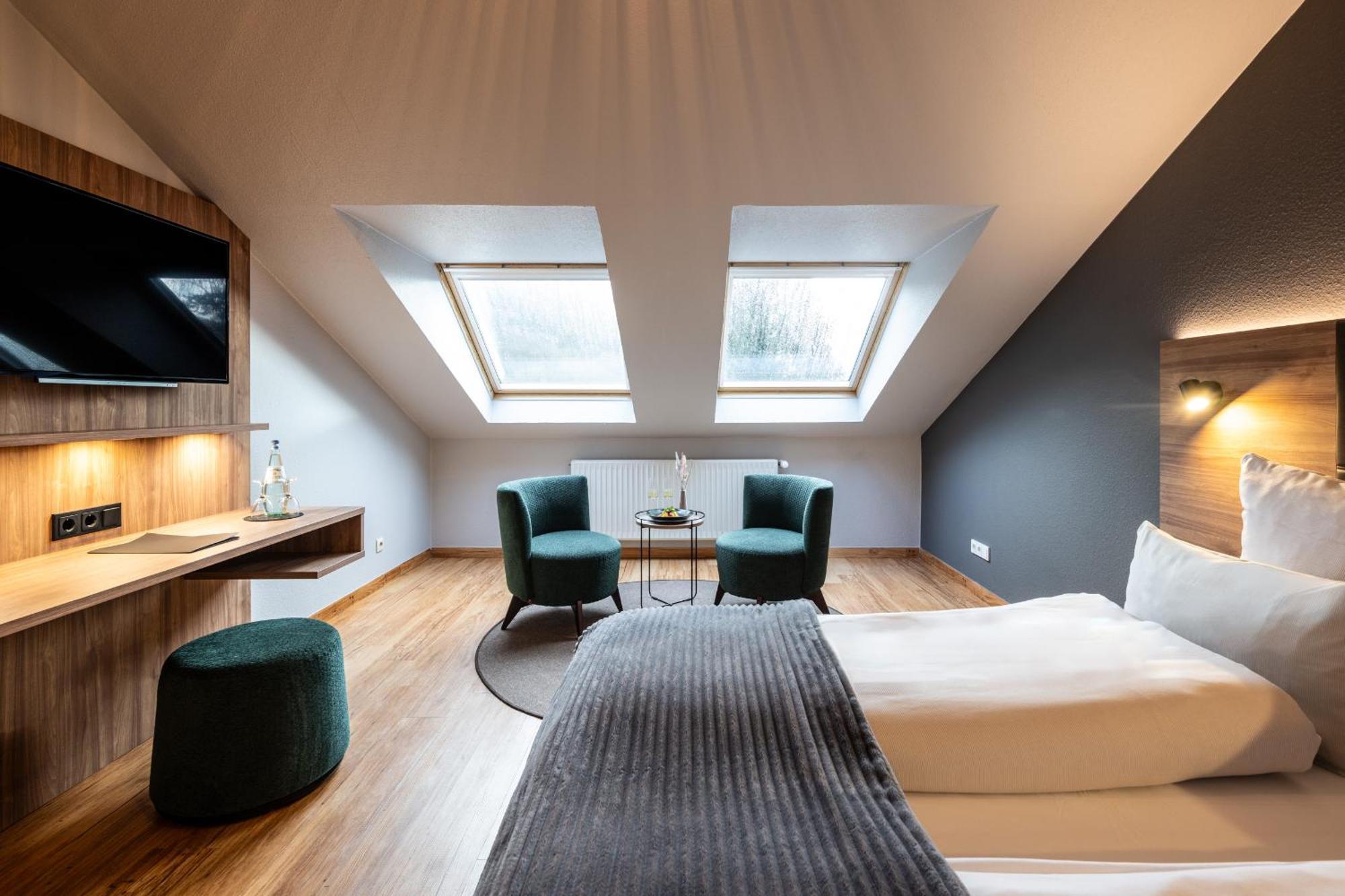Uferdeck - Boutique Hotel トラーベン・トラールバッハ エクステリア 写真