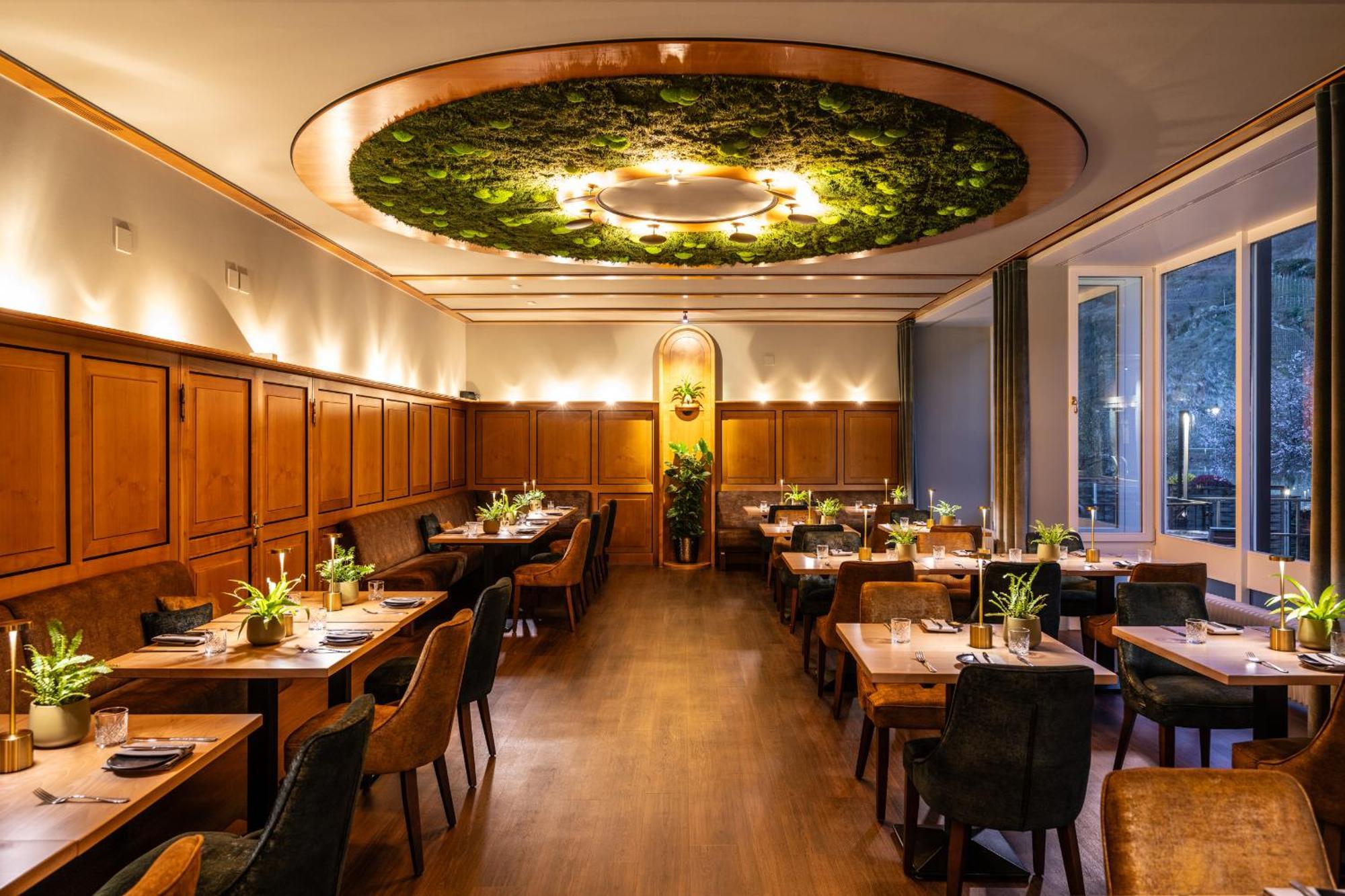 Uferdeck - Boutique Hotel トラーベン・トラールバッハ エクステリア 写真