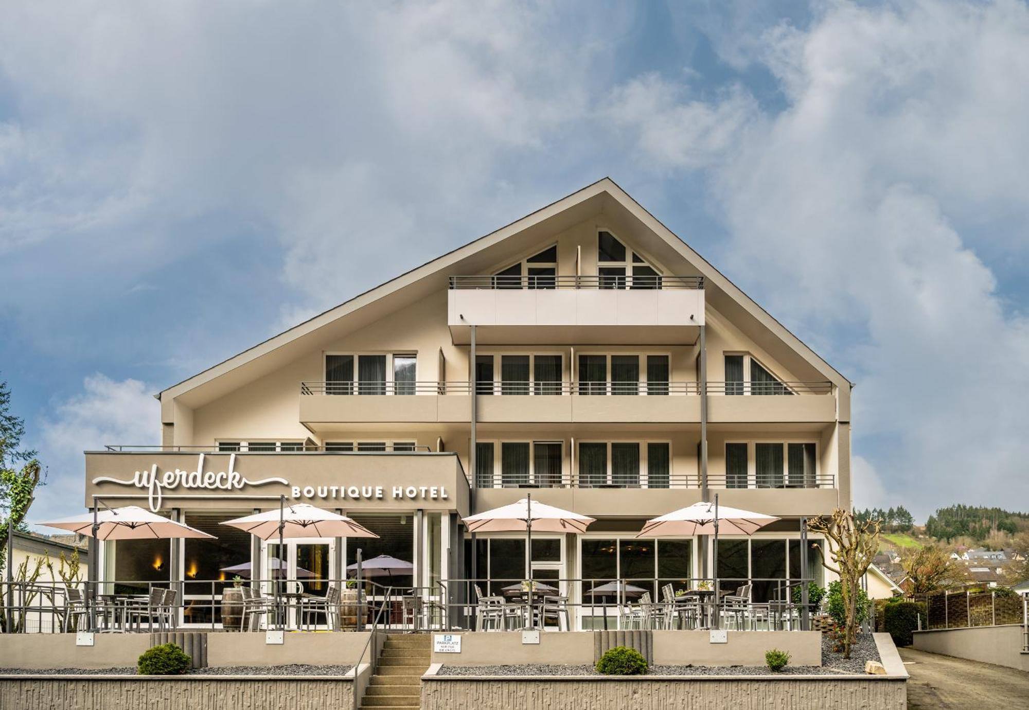 Uferdeck - Boutique Hotel トラーベン・トラールバッハ エクステリア 写真